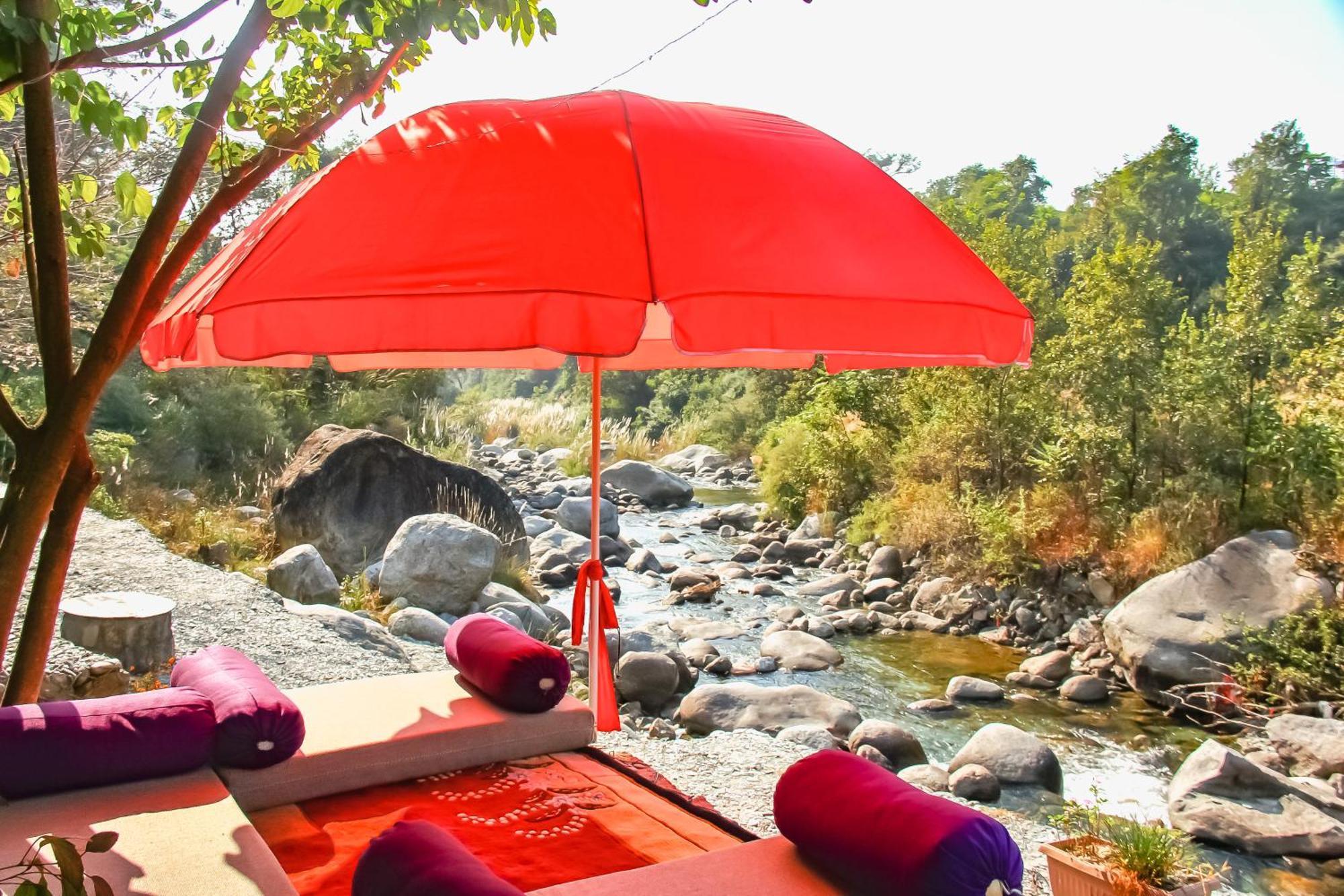 Prakriti Aalay - Riverside Mountain View Boutique Eco Resort Dharamshala Dış mekan fotoğraf